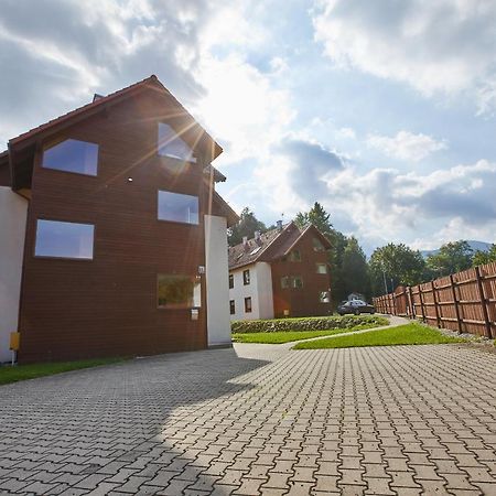 Apartamenty Nad Lomniczka-Malachit Karpacz Bagian luar foto